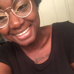 Meet your Posher, Nelsa